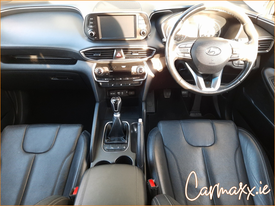 2020 Hyundai Santa Fe - image 15