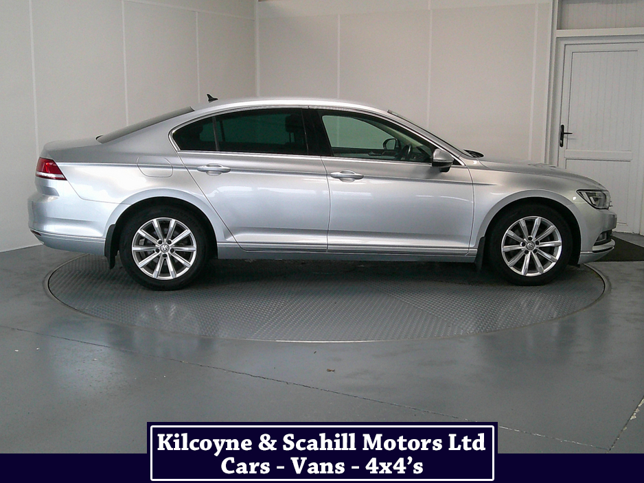 2016 Volkswagen Passat 1.6 TDI SE BUSINESS BLUEMOTION 120PS 4DR AUTO