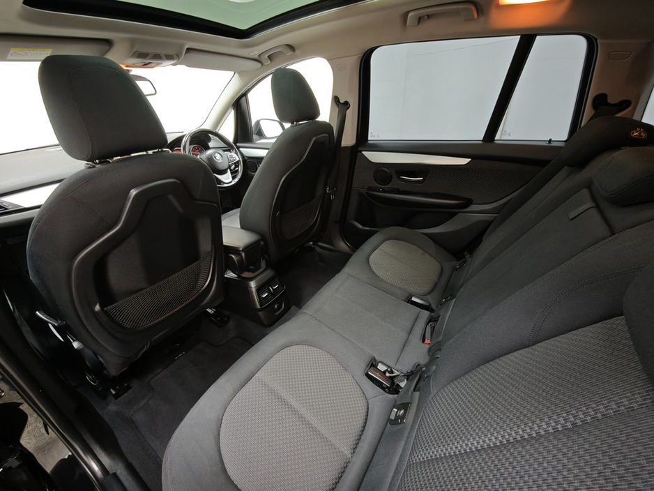 2016 BMW 2 Series Gran Tourer 7 Seater 2.0D Automatic, Reversing camera €14,995