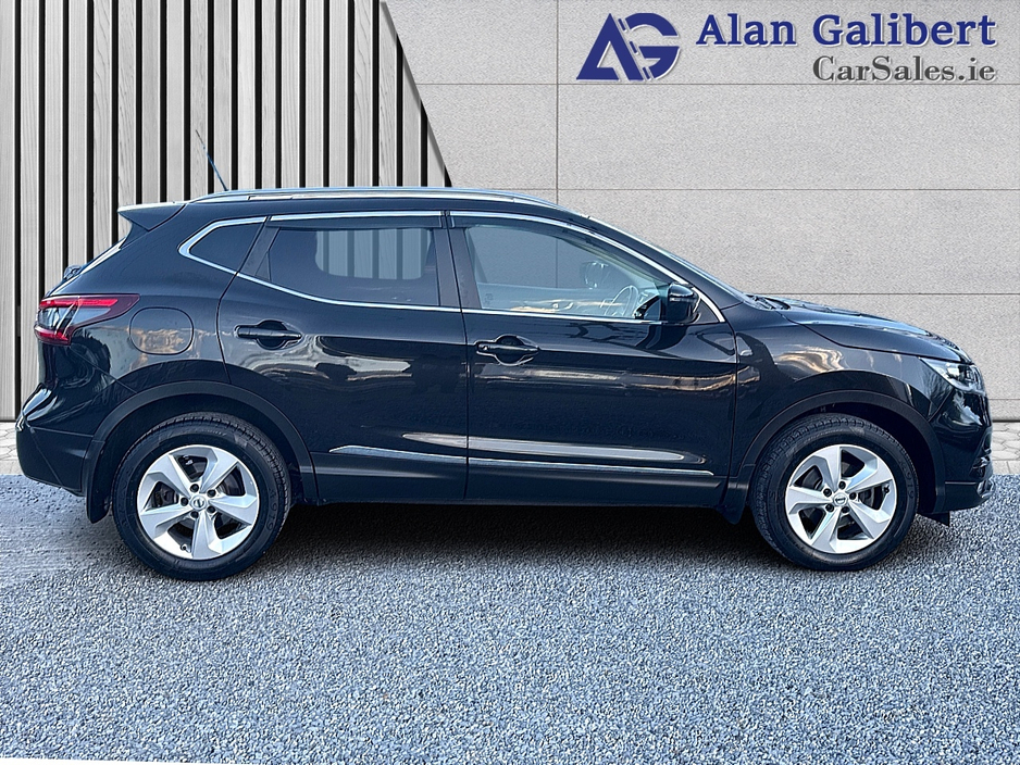2020 Nissan Qashqai 1.5 DSL SE Glass Roof €86 PW €17,995