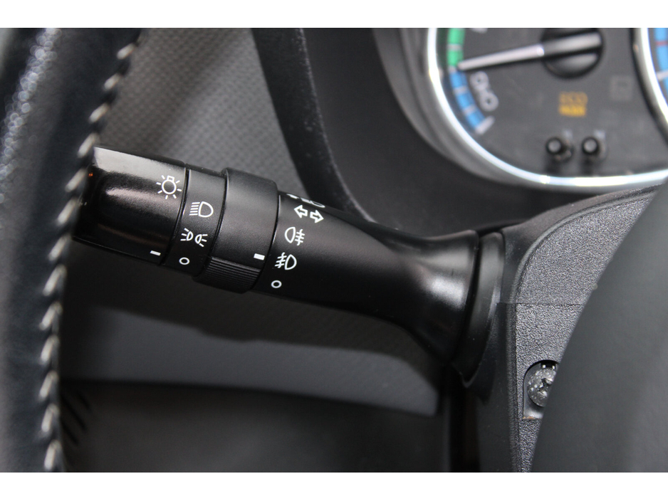 2017 Toyota Yaris Hybrid Luxury €14,950