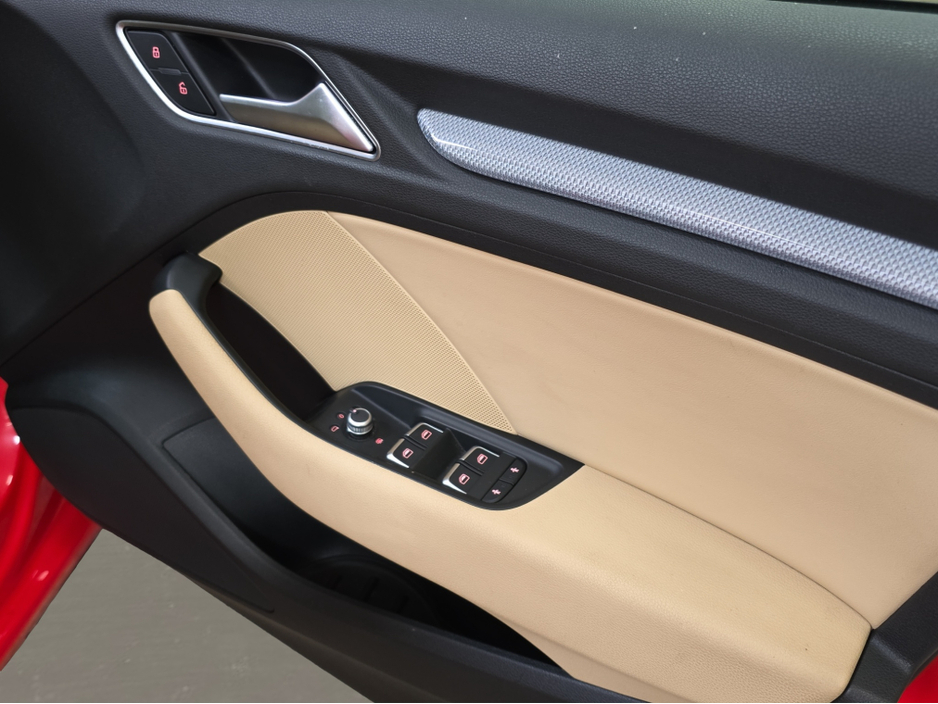 2015 Audi A3 - image 13