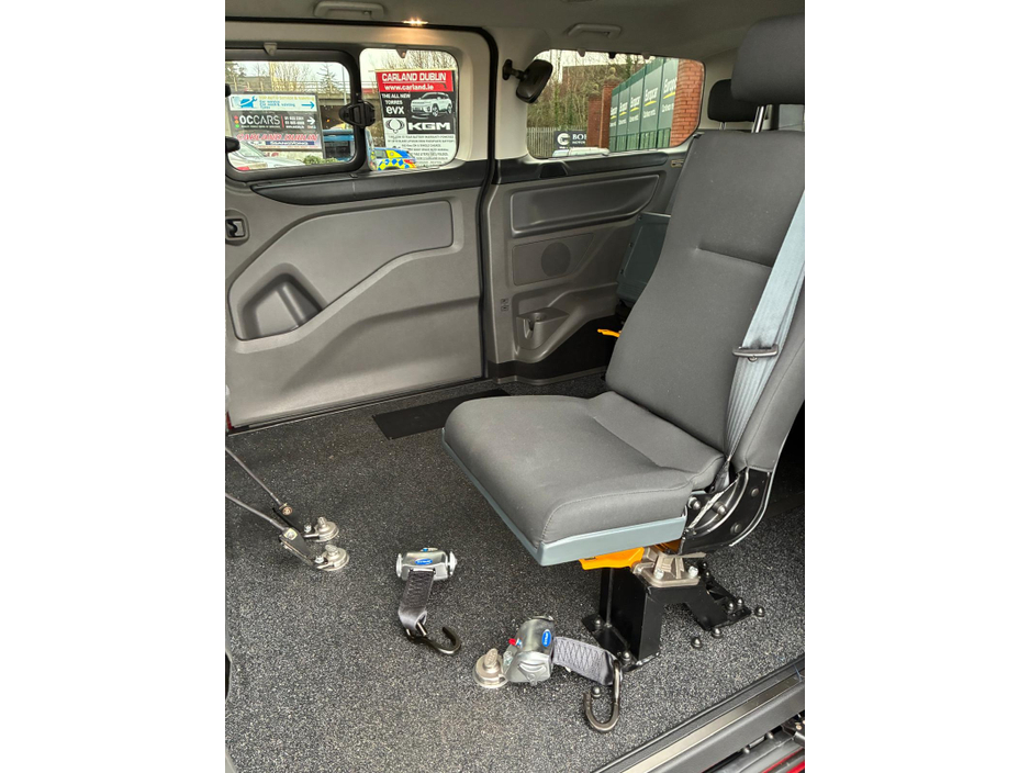 2023 Ford Tourneo Custom Vision Titanium (Under Ring Brake Bar) (Private) €64,950