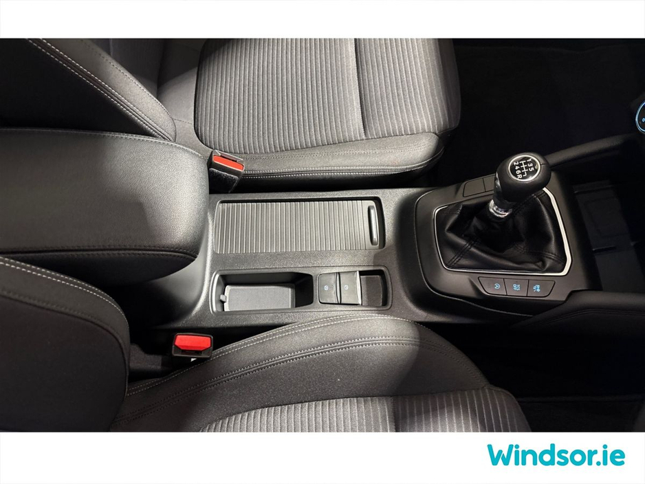 2020 Ford Focus 1.0T EcoBoost Hybrid 125PS Titanium €19,995