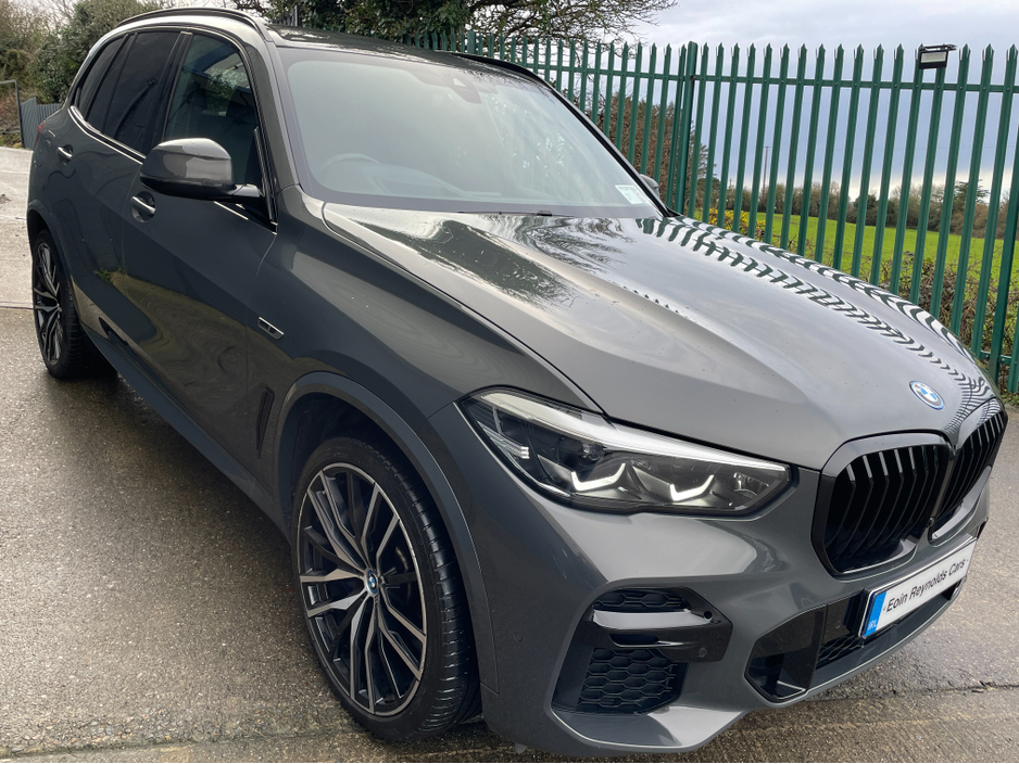 2022 BMW X5 221 D XDRIVE 45E M SPORT 5DR LOW KMS BEST COLOUR!! €63,995