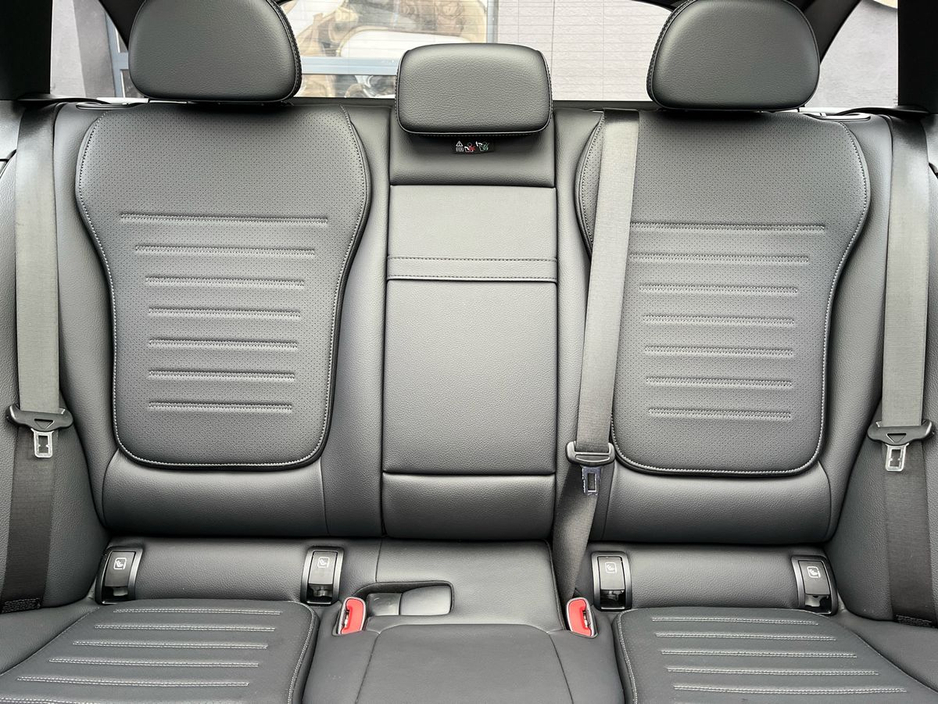 2025 Mercedes-Benz C Class - image 18