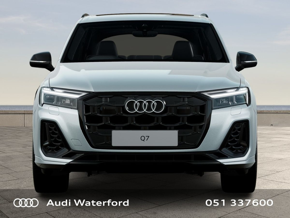 2026 Audi Q7 60 TFSI E Quattro Competition €112,569
