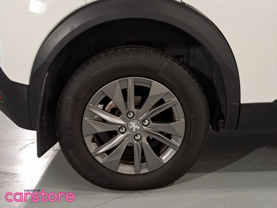 2020 Peugeot 2008 1.2 Puretech 100bhp Active €18,880