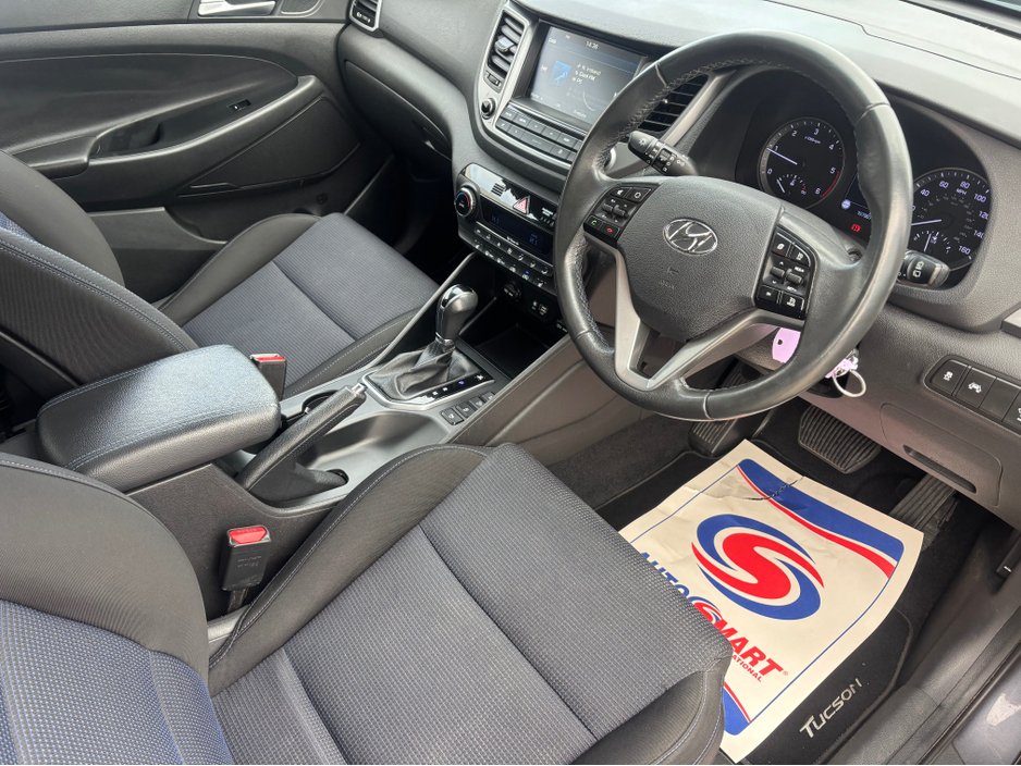 2017 Hyundai Tucson - image 3