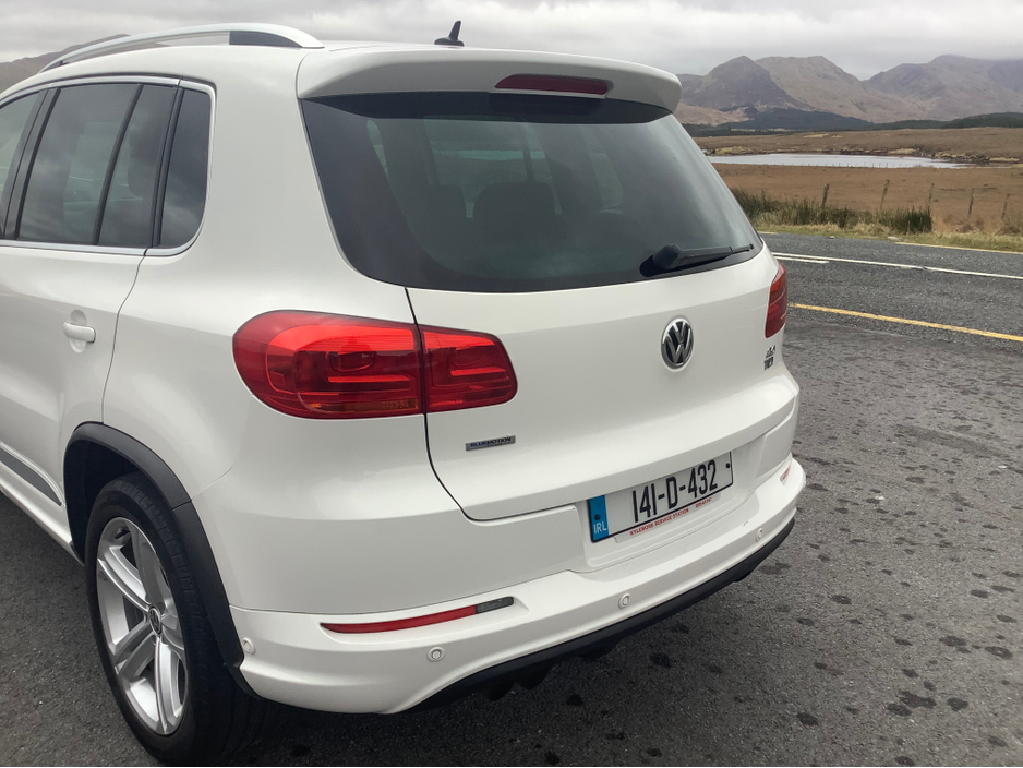 2014 Volkswagen Tiguan - image 14