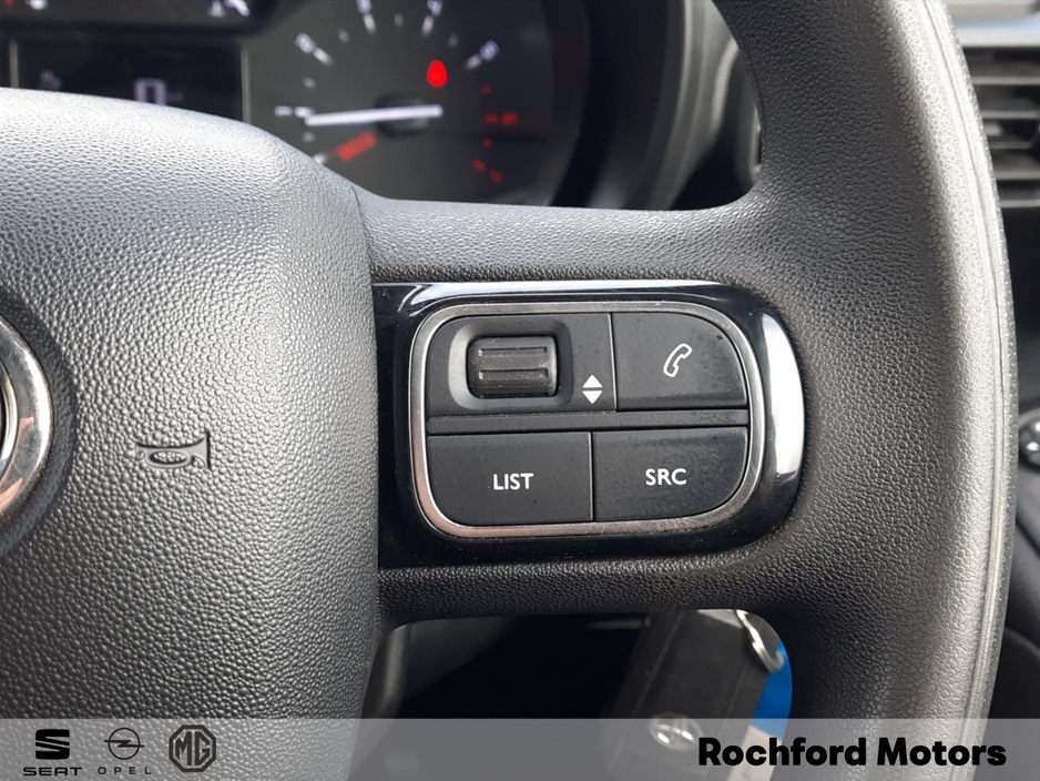 2021 Toyota Proace - image 18