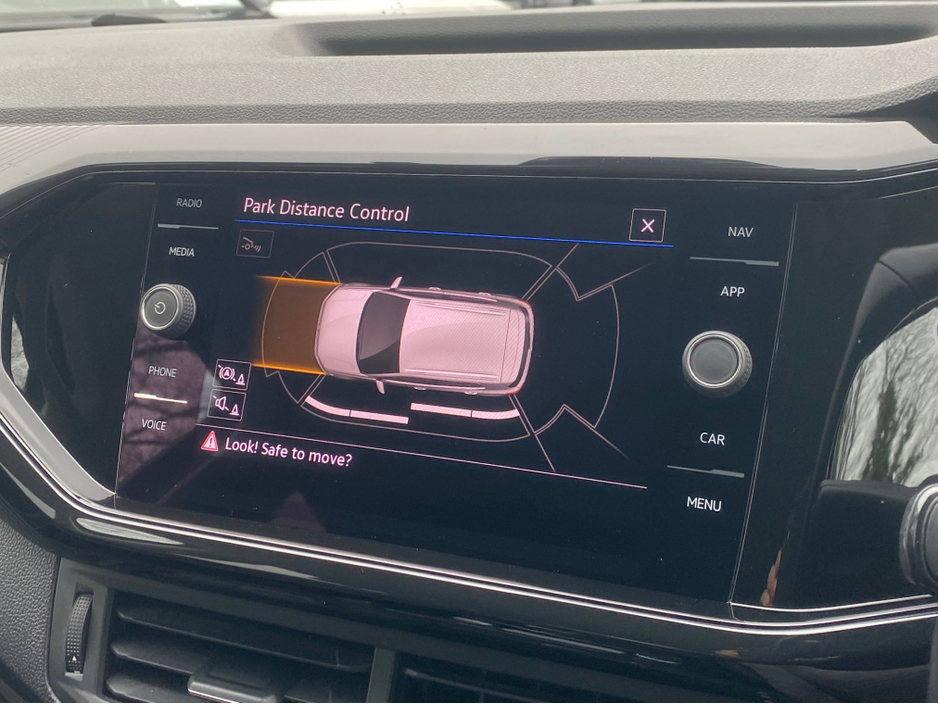 2020 Volkswagen T-Cross - image 13