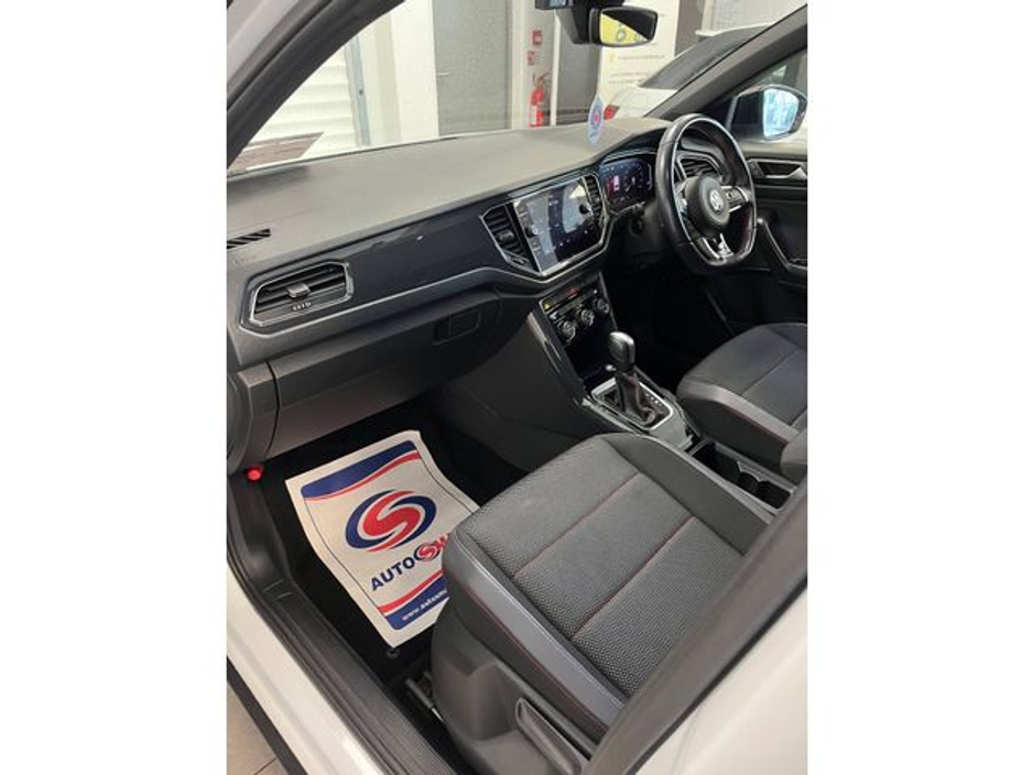 2020 Volkswagen T-Roc 2.0 TDI 150bhp Sport DSG €22,750