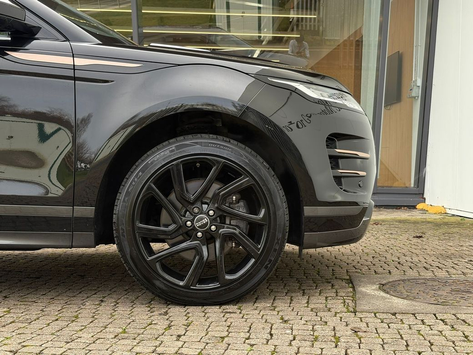 2022 Land Rover Range Rover Evoque - image 37