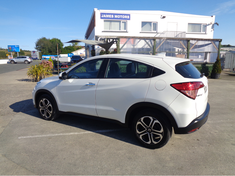2018 Honda HR-V NEW NCT 2026, AUTO. VTEC, €270 TAX, LOW KMS. S./HISTORY. €20,999