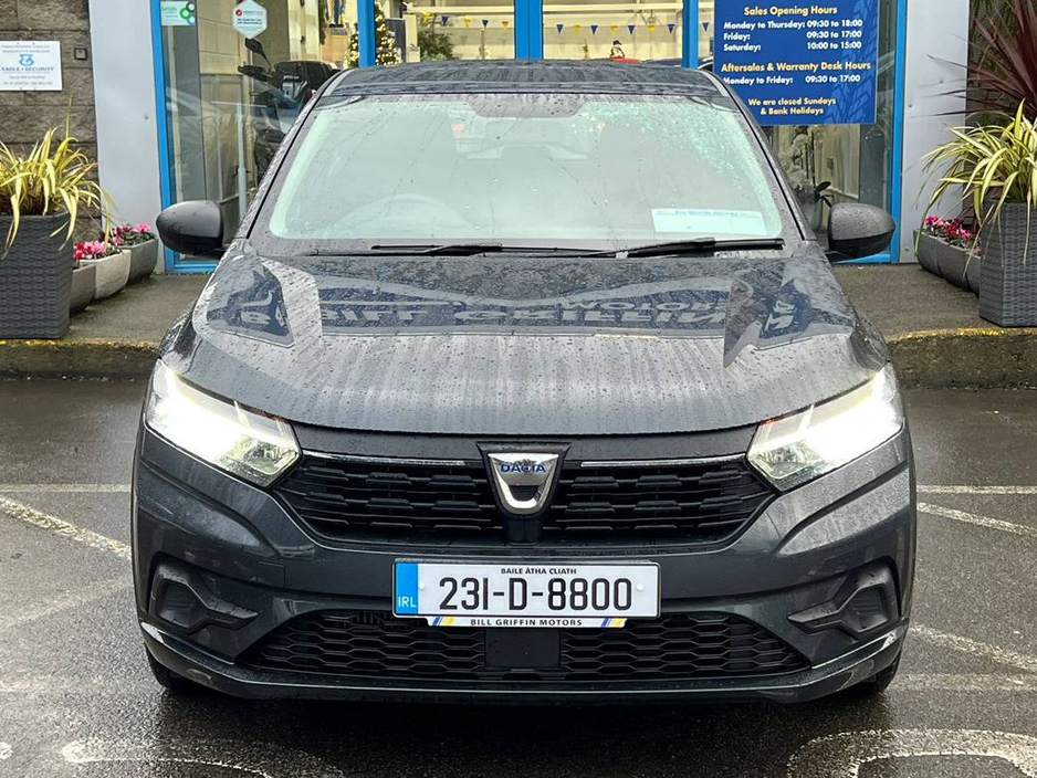 2023 Dacia Sandero ESSENTIAL 1.0 TCE // CRUISE CONTROL // AIR CONDITIONING // 2 KEYS €12,900