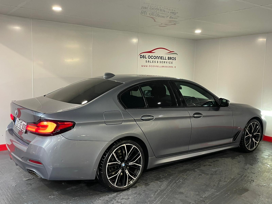 2021 BMW 5 Series - image 5
