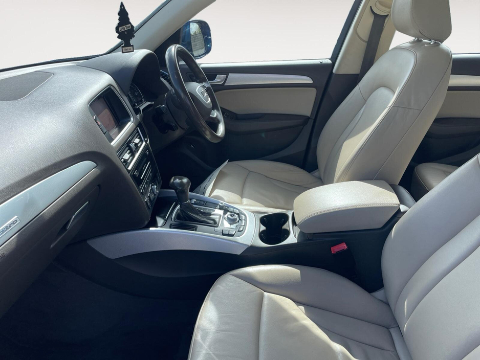 2016 Audi Q5 - image 13