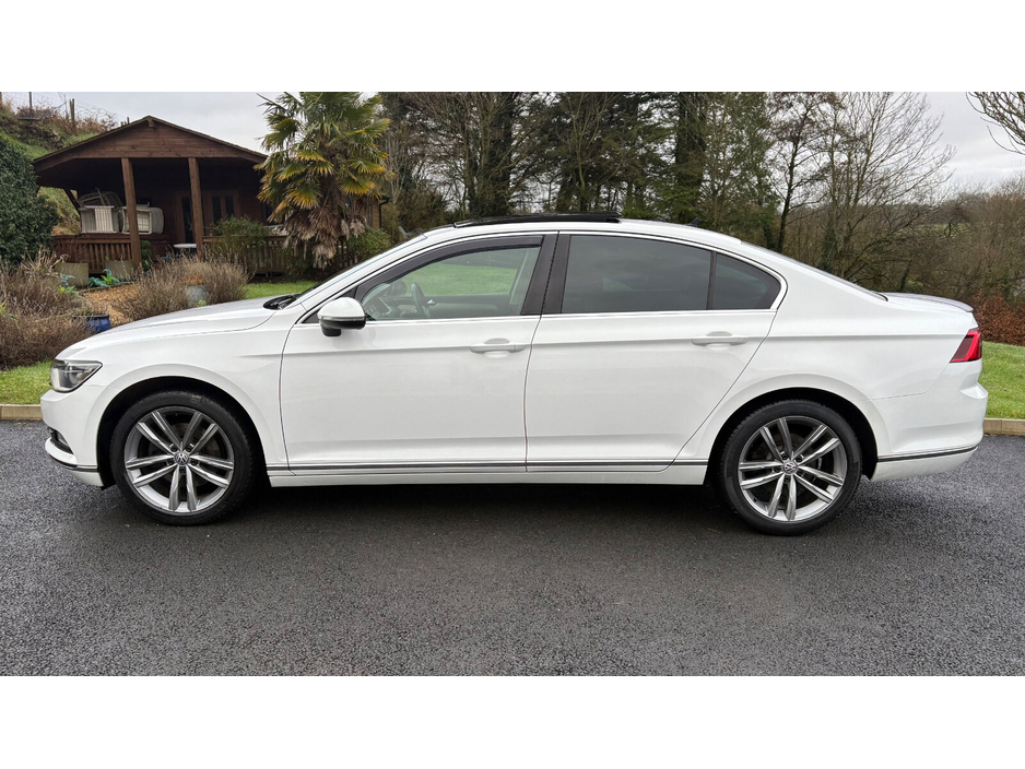 2017 Volkswagen Passat 1.6 TDI DSG 120HP Highline €15,950