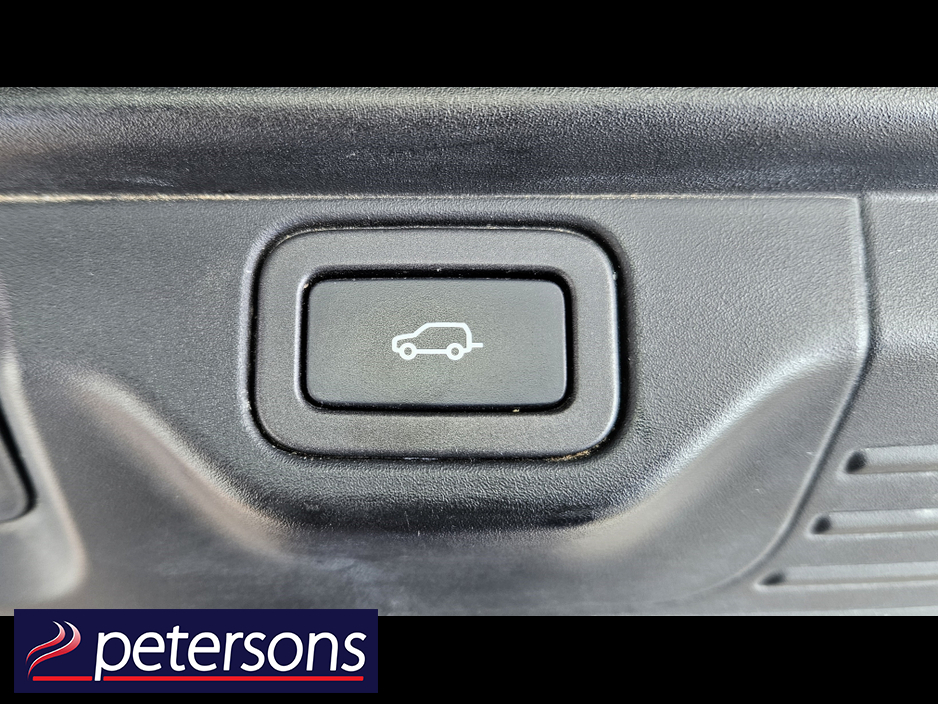 2021 Land Rover Range Rover - image 12