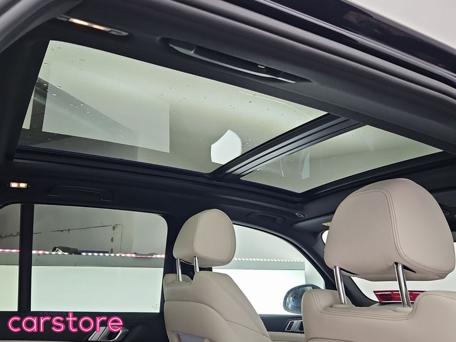 2022 BMW X5 xDrive45e xLine €57,880