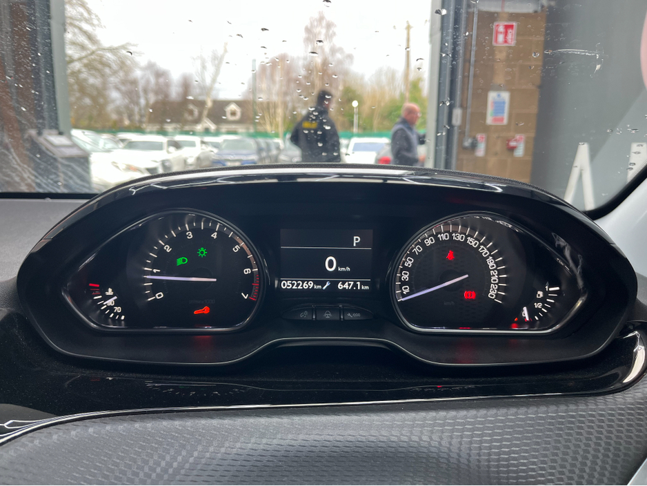 2019 Peugeot 2008 - image 22