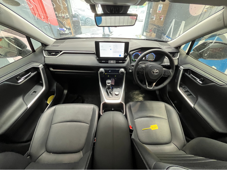 2024 Toyota Rav4 - image 20