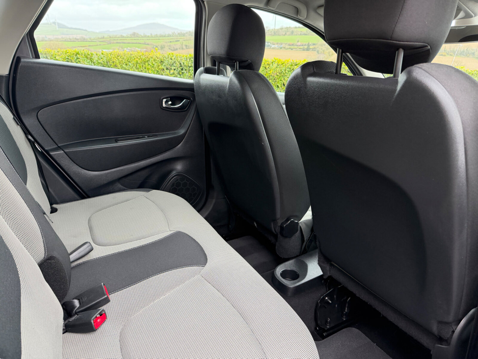 2017 Renault Captur - image 14