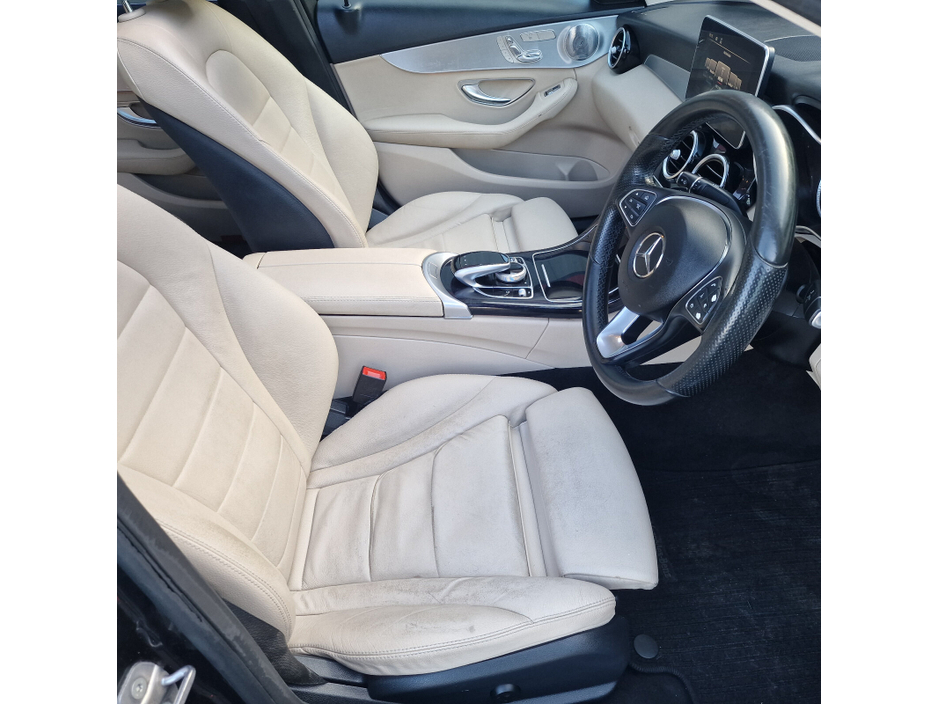 2016 Mercedes-Benz C Class - image 10