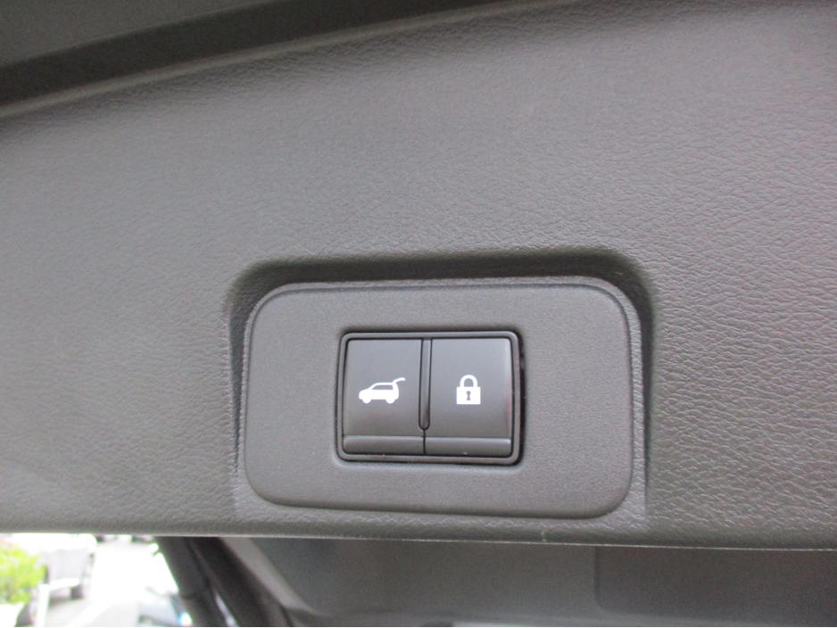 2023 Nissan X-Trail - image 14