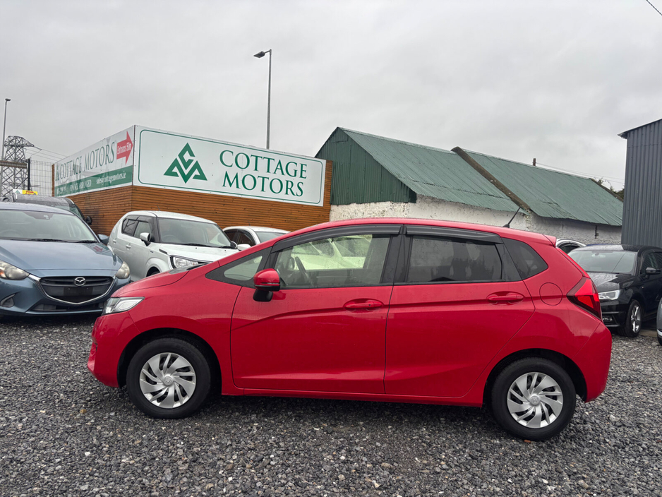 2016 Honda Fit  €11,500