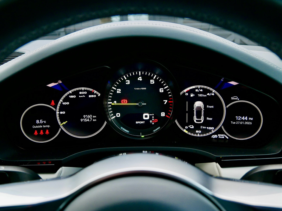 2023 Porsche Cayenne 3.0 V6 E-Hybrid 4WD Auto €87,950