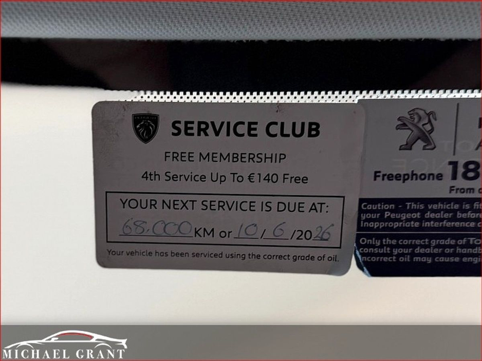 2020 Peugeot 3008 - image 28