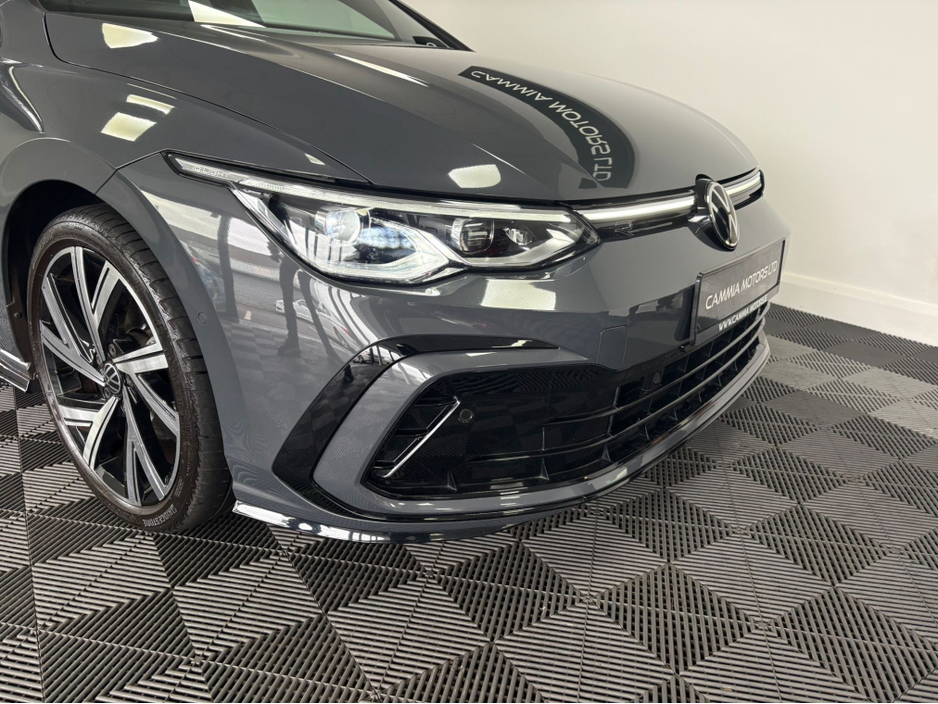 2023 Volkswagen Golf - image 5