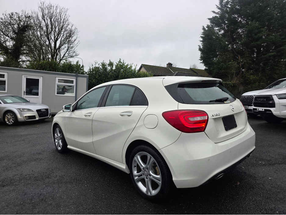 2015 Mercedes-Benz A Class A180  SUNFOOF PANO ROOF - HALF LEATHER HEATED SEATS - REV CAMERA - HI SPEC / SYSTEM LOW ROAD TAX BAND / SIMI DEALER €16,450