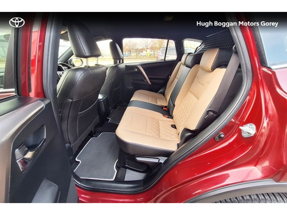 2018 Toyota Rav4 - image 7