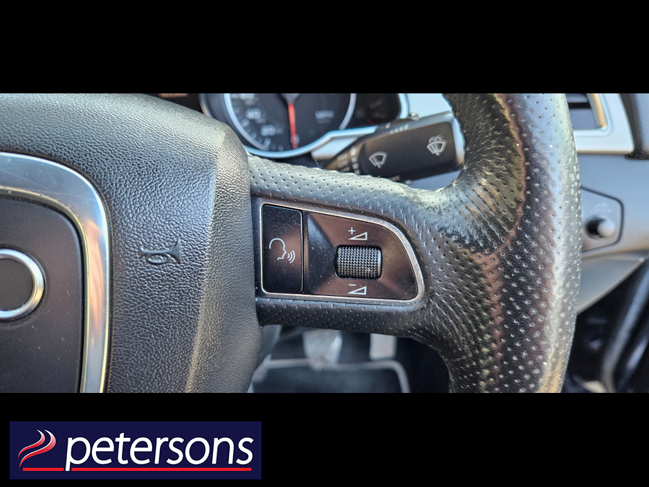 2011 Audi A5 - image 28