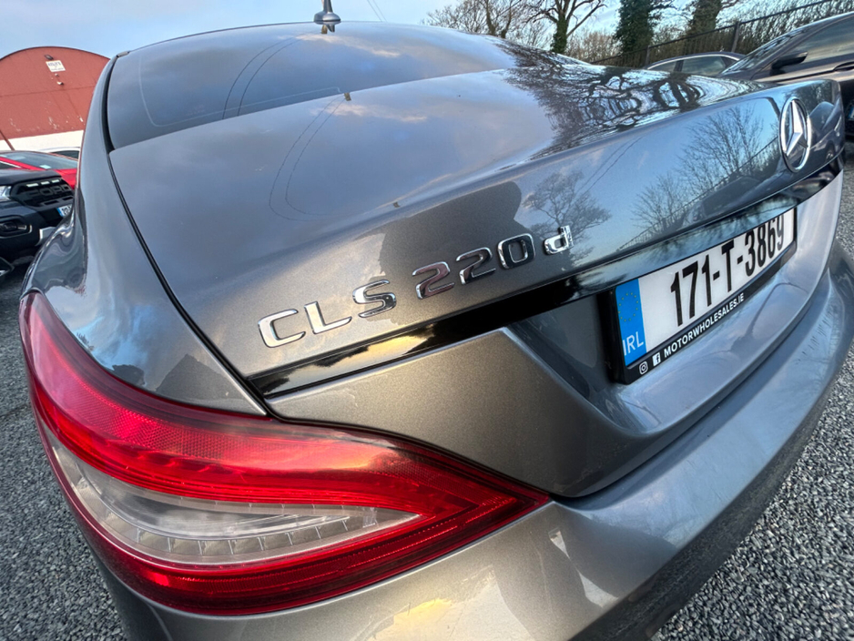 2017 Mercedes-Benz CLS Class - image 12