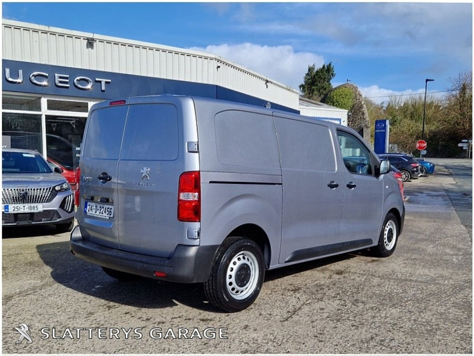 2024 Peugeot Expert - image 4