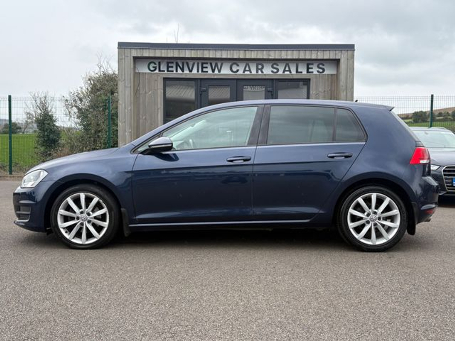 2016 Volkswagen Golf - image 4