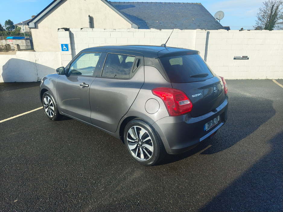 2020 Suzuki Swift - image 6