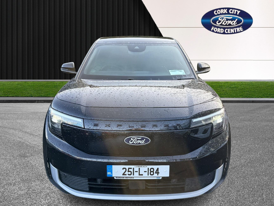 2025 Ford Explorer PREMIUM 77KWH EXTENDE