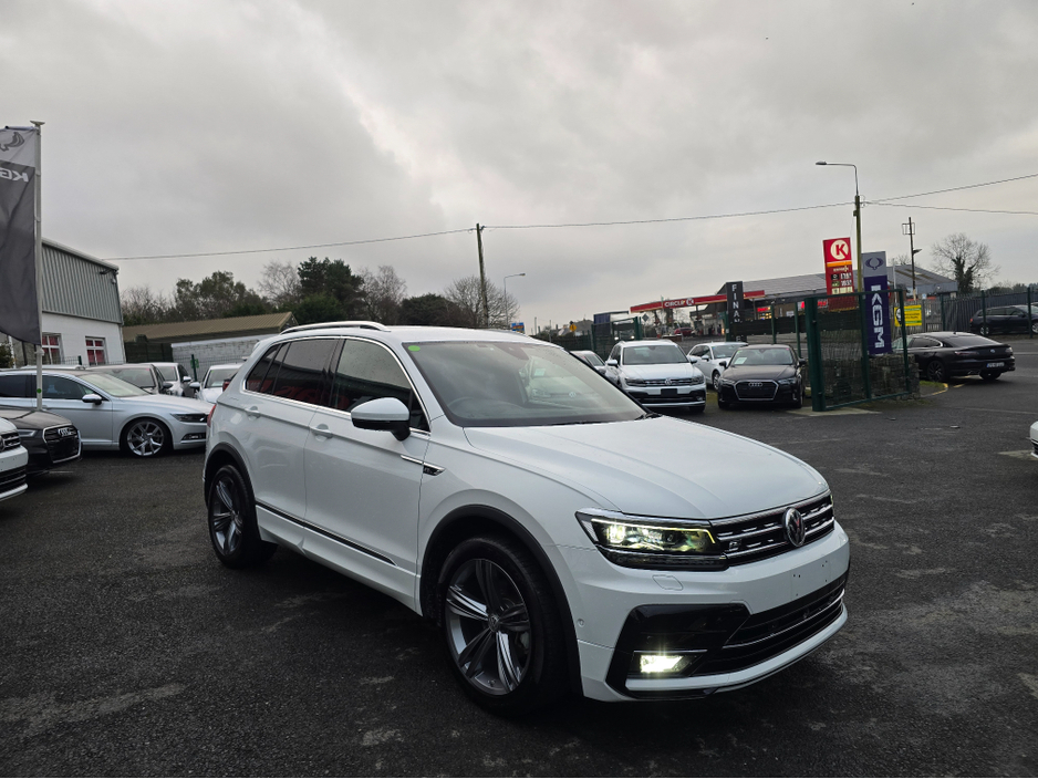 2017 Volkswagen Tiguan 1.4 TSI R-LINE EDITION / 360 CAMERA - PARK-ASSIST - SENSORS - VIRTUAL COCKPIT - SIMI MAIN DEALER CARPLAY ANDROID AUTO €29,950