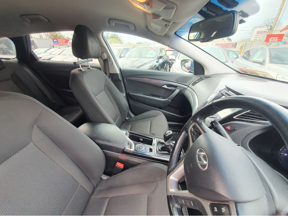 2012 Hyundai i40 - image 7