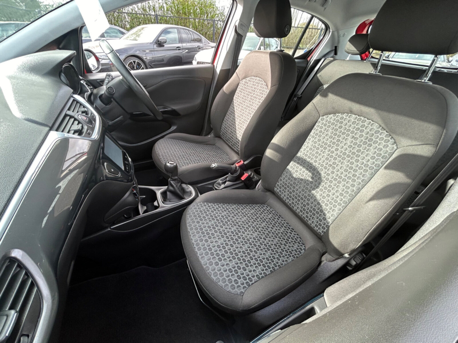 2015 Vauxhall Corsa - image 9