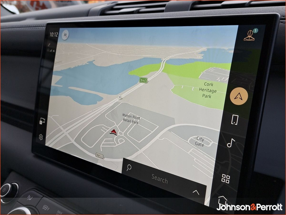 2025 Land Rover Defender - image 18