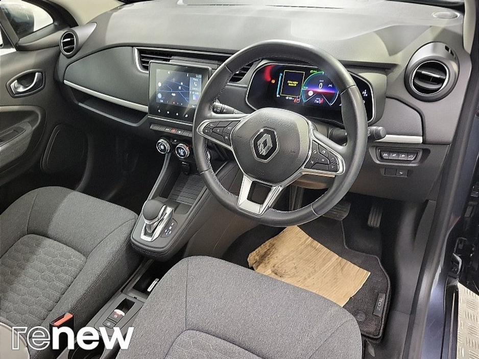 2022 Renault Zoe "Automatic" "Electric Vehicle" "Parking Sensors" "50KW Battery" Sat Nav" "Touch Screen Dispplay" €13,995