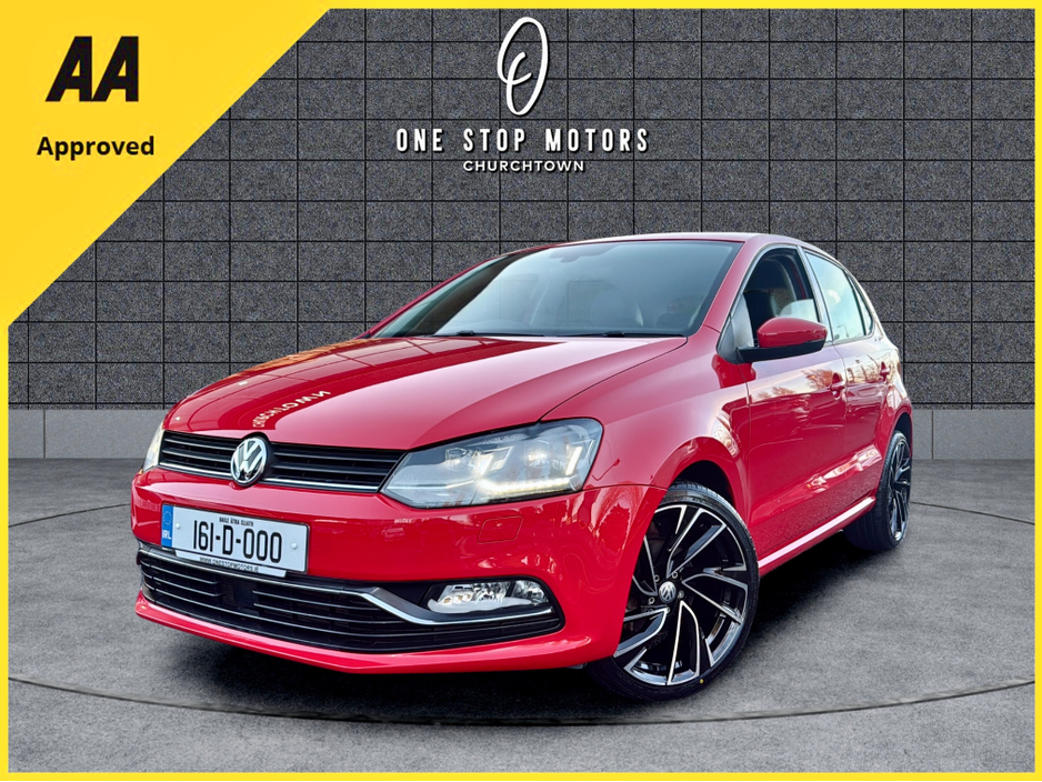 2016 Volkswagen Polo *HIGHLINE* 35,000KMS / LEATHER / HEATED SEATS / CAMERA / AUTO €13,900
