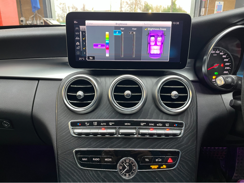 2019 Mercedes-Benz C Class €26950 2019 MERCEDES-BENZ C220D AVANTGARDE AMG LINE 2.0 AUTOMATIC / CRUISE CONTROL / REVERSE CAMERA / ELECTRIC MEMORY & HEATED SEATS / PADDLE SHIFTERS / AMBIENT LIGHTS €26,950