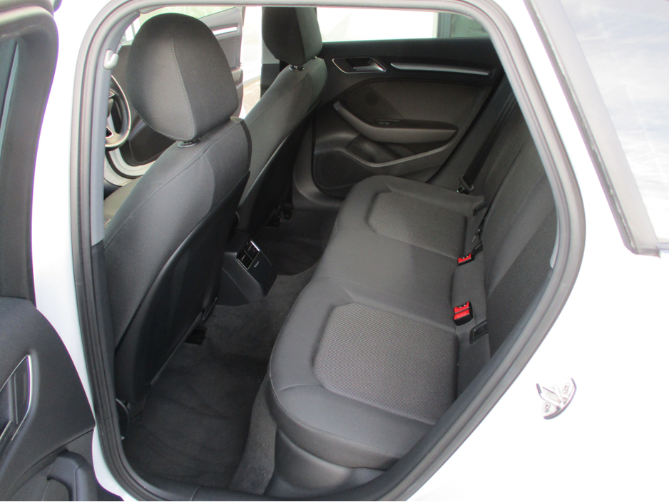 2018 Audi A3 - image 12